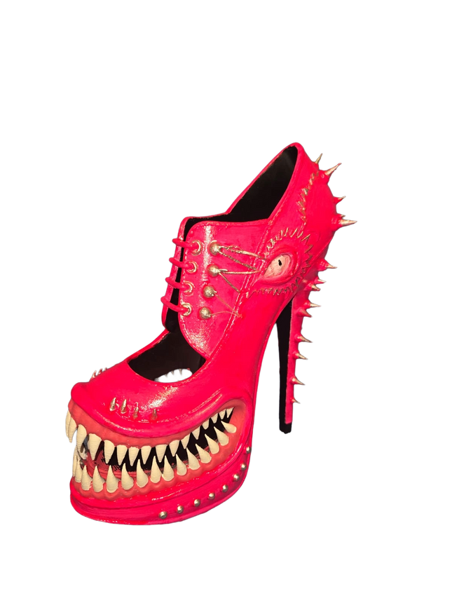 Gothic Monster High Heel Ornament – Horror-Inspired 3D Printed Décor (Pink)