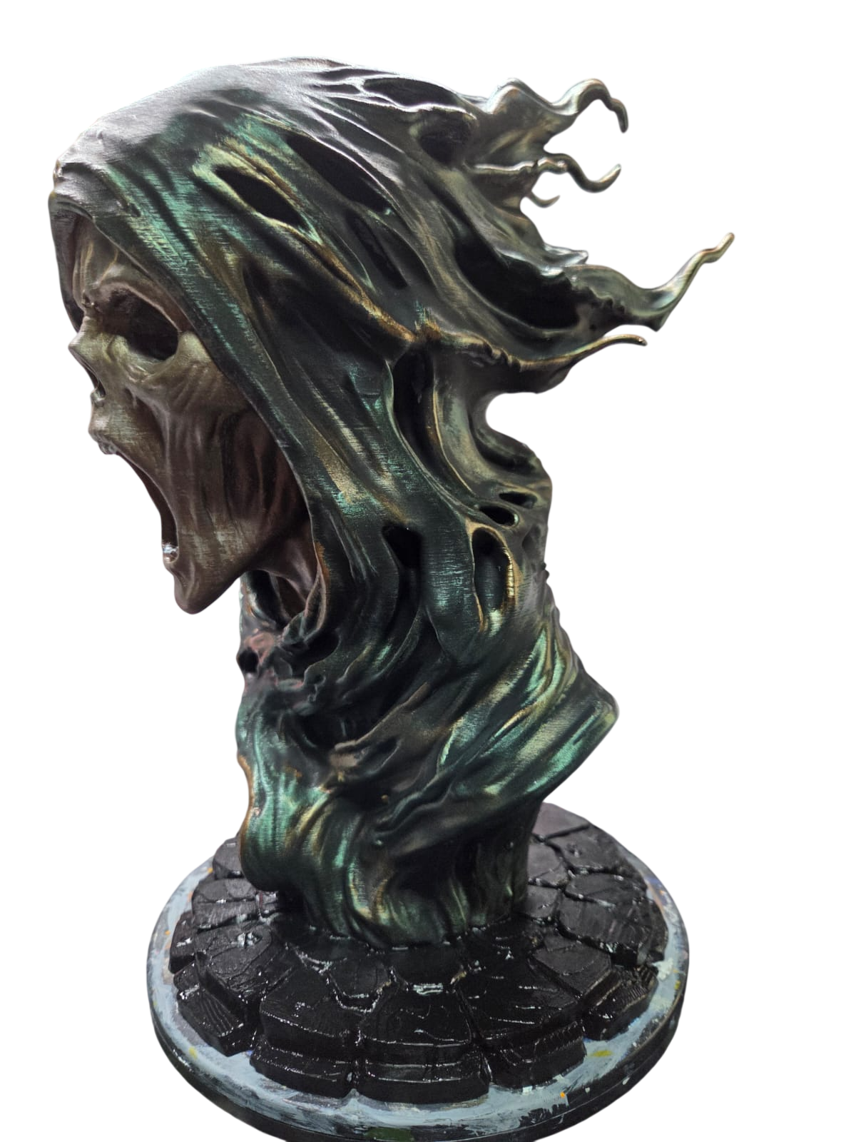 Wraith Bust Ornament – 3D Printed & Hand Painted – Approx. 24cm - Image 2